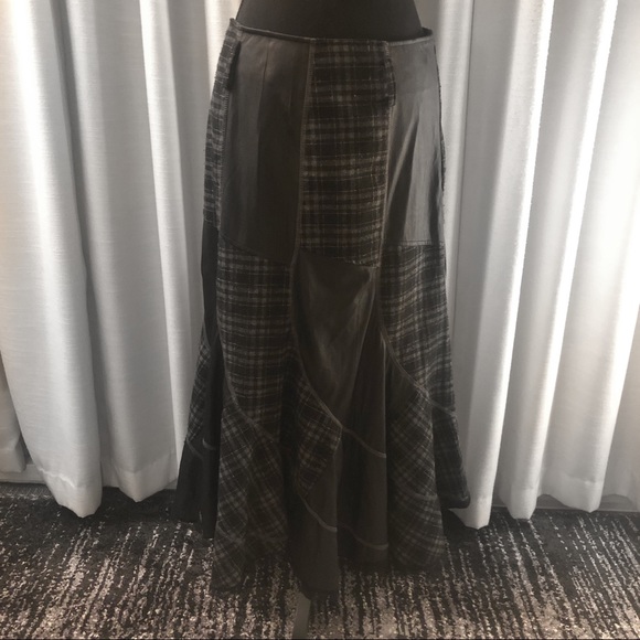 bellissima Dresses & Skirts - Bellissima Maxi Checkered Grey Skirt with Black Lace
